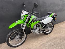 2025 Kawasaki KLX250 GREEN