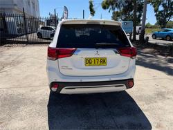 2018 MITSUBISHI OUTLANDER LS 7 SEAT (AWD) ZL MY19 White