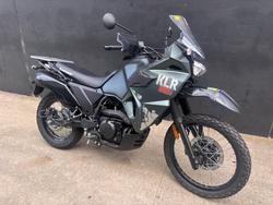 2025 Kawasaki KLR650 (KL650) BLACK