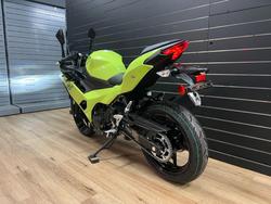 2026 Kawasaki Z500 ER500FTFAW Green