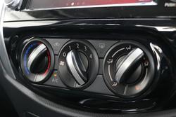 2026 Nissan Navara SL DUAL CAB