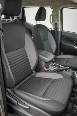 2026 Nissan Navara SL DUAL CAB