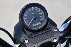 2010 Harley-Davidson Sportster 883 Low (XL883L)