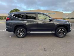 2022 Mitsubishi Pajero Sport GLS