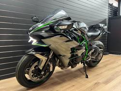 2025 Kawasaki NINJA H2 Grey