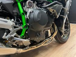 2025 Kawasaki NINJA H2 Grey