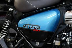 2025 Royal Enfield Meteor 350 Supernova
