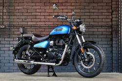 2025 Royal Enfield Meteor 350 Supernova