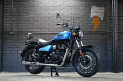 2025 Royal Enfield Meteor 350 Supernova