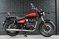2025 Royal Enfield Meteor 350 Supernova
