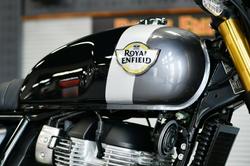 2025 Royal Enfield Bear 650