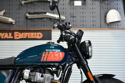 2025 Royal Enfield Bear 650