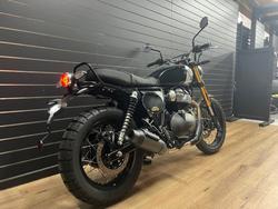 2026 Royal Enfield BEAR 650 Black