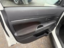 2023 MITSUBISHI ASX ES (2WD)