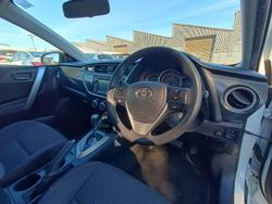 2014 Toyota Corolla Ascent Sport ZRE182R Crystal Pearl