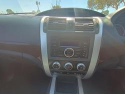 2014 Foton Tunland P201 4X4 Dual Range White