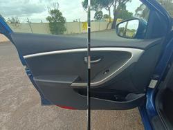 2014 Hyundai i30 Active GD2 MY14 Dazzling Blue