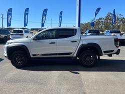 2023 Mitsubishi Triton Xtreme MR MY23 4X4 Dual Range White Diamond with Black Roof