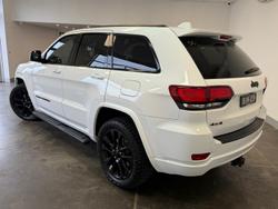 2020 Jeep Grand Cherokee Night Eagle