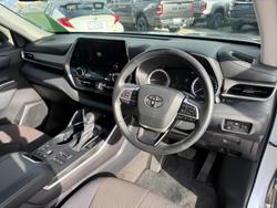 2022 Toyota Kluger GX