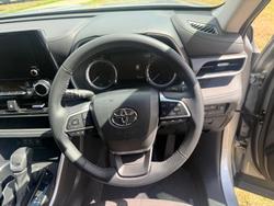 2022 Toyota Kluger GX