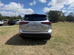 2022 Toyota Kluger GX