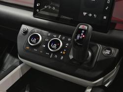 2025 Land Rover Defender 110 D350 X-Dynamic SE