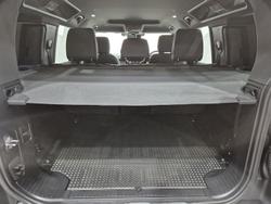 2025 Land Rover Defender 110 D350 X-Dynamic SE