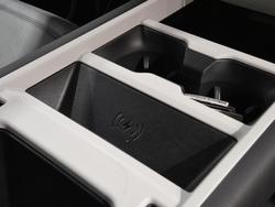 2025 Land Rover Defender 110 D350 X-Dynamic SE L663 MY25.5 AWD Fuji White