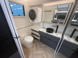 2026 New Age Caravans Manta Ray Mr20er Expedition My26