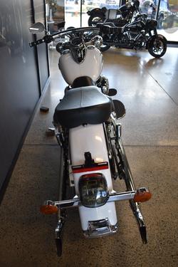 2009 HARLEY-DAVIDSON FLSTC HERITAGE SOFTAIL CLASSIC