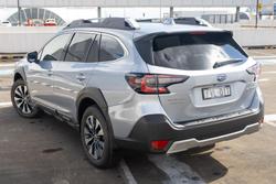2025 Subaru Outback AWD Touring