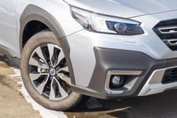 2025 Subaru Outback AWD Touring