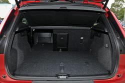 2022 Volvo XC40 T5 R-Design