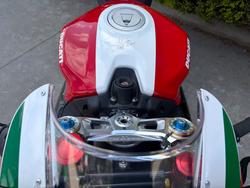 2022 DUCATI PANIGALE V2 BAYLISS 20TH ANNIV Red