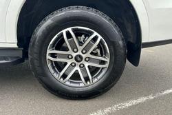 2025 Ford Everest Trend