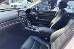 2019 Honda Accord VTi-LX 10th Gen MY19 White