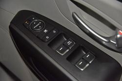 2020 Kia Carnival S