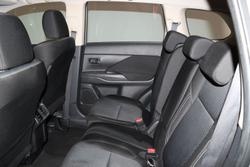 2019 Mitsubishi Outlander ES