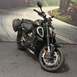 2022 DUCATI DIAVEL V4 Black