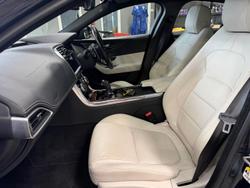 2020 Jaguar XE P300 R-Dynamic SE X760 MY20 Portofino Blue