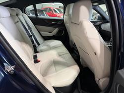 2020 Jaguar XE P300 R-Dynamic SE X760 MY20 Portofino Blue