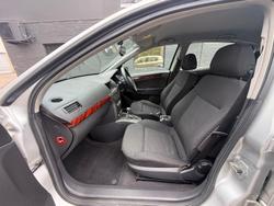 2005 Holden Astra CDX AH MY05 Silver