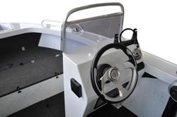 2026 Stacer 469 Outlaw Side Console