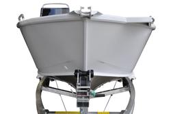 2026 Stacer 469 Outlaw Side Console