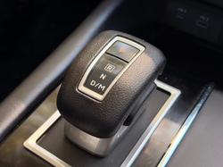 2024 Mitsubishi Outlander ES