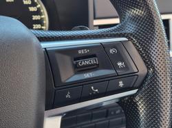 2024 Mitsubishi Outlander ES