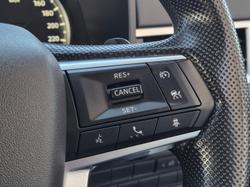 2024 Mitsubishi Outlander ES