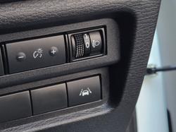 2024 Mitsubishi Outlander ES