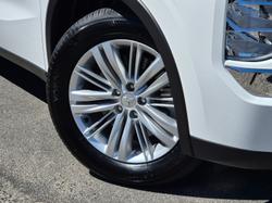 2024 Mitsubishi Outlander ES